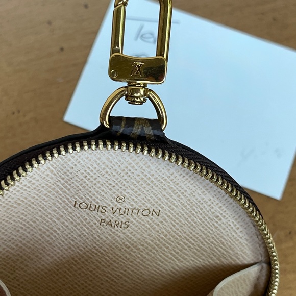 Monogram Multi Pochette Accessories Round Coin Purse - Picture 7 of 8